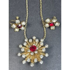 VTG Red & Clear Rhinestone Starburst Brooch Necklace & Earrings‎ Set Gold Tone